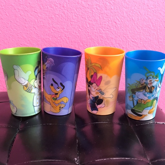 Disney Other - Disney 3D set of 4 plastic drinking cups